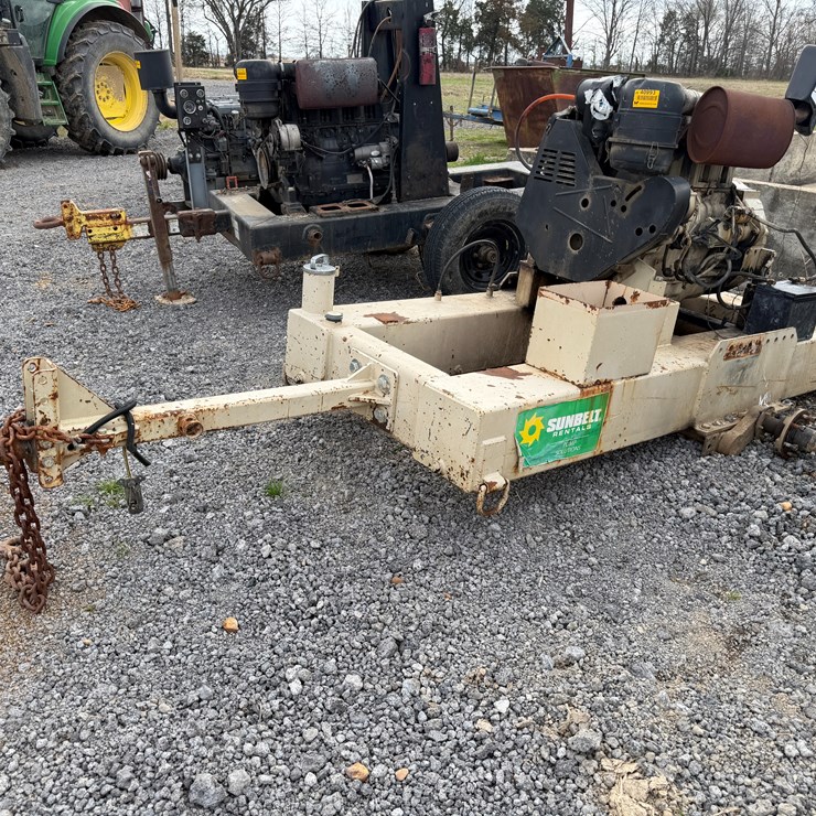 #40993 • Deutz D914L04 4 cyl Power Unit w/ Trailer