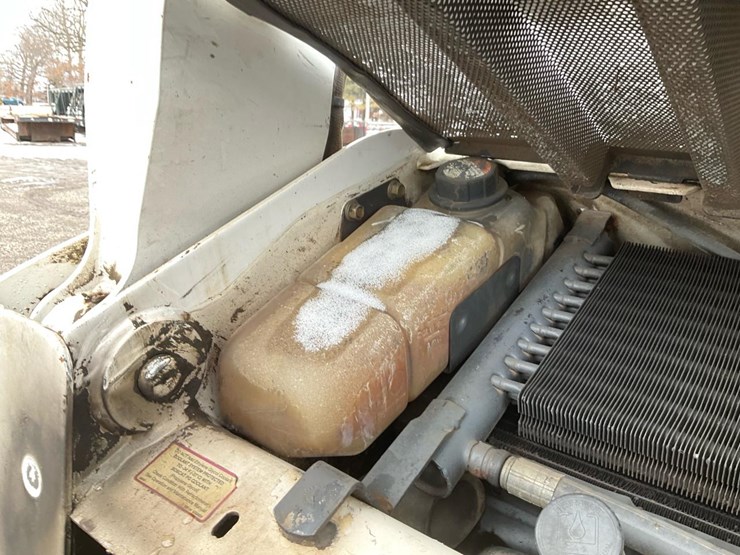 2007-bobcat-t190-image-64