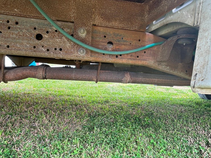 2001-ford-f450-image-27