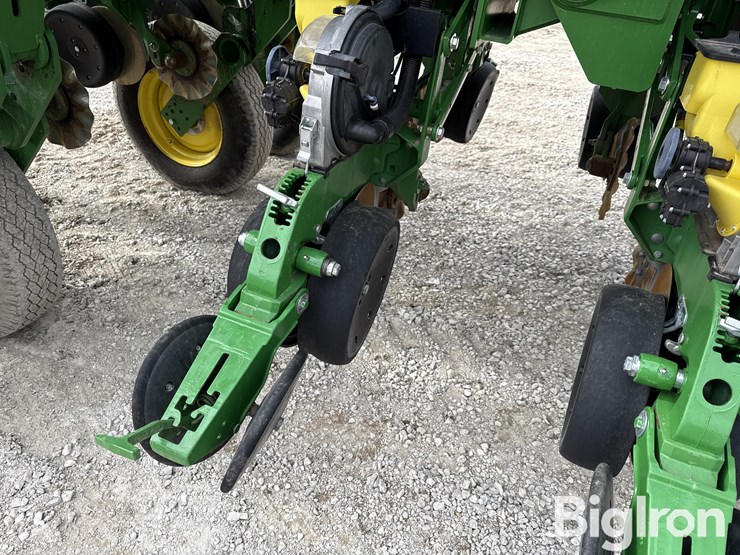john-deere-1790-image-19