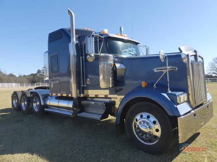 2000-kenworth-w900-image-1