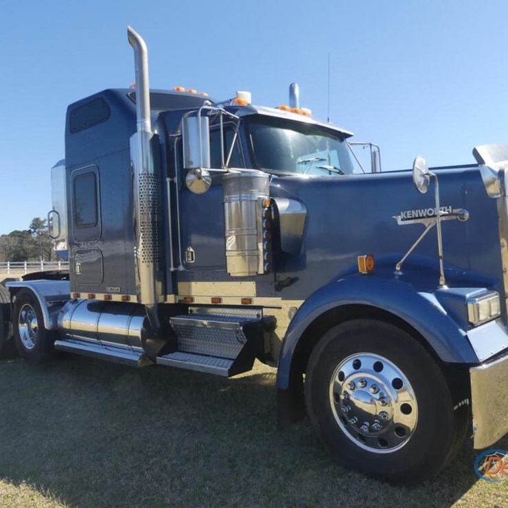2000 KENWORTH W900