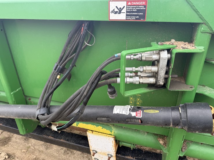 john-deere-635f-image-8