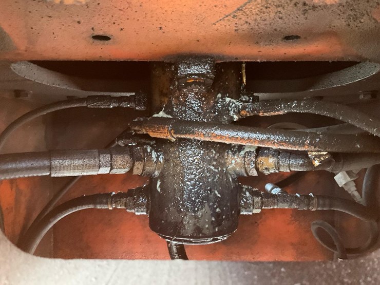 2002-jlg-601s-image-28