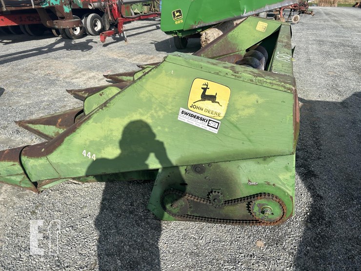 john-deere-444-image-2