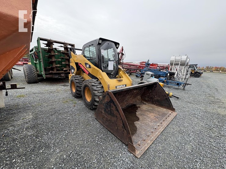 2013-caterpillar-262c2-image-15