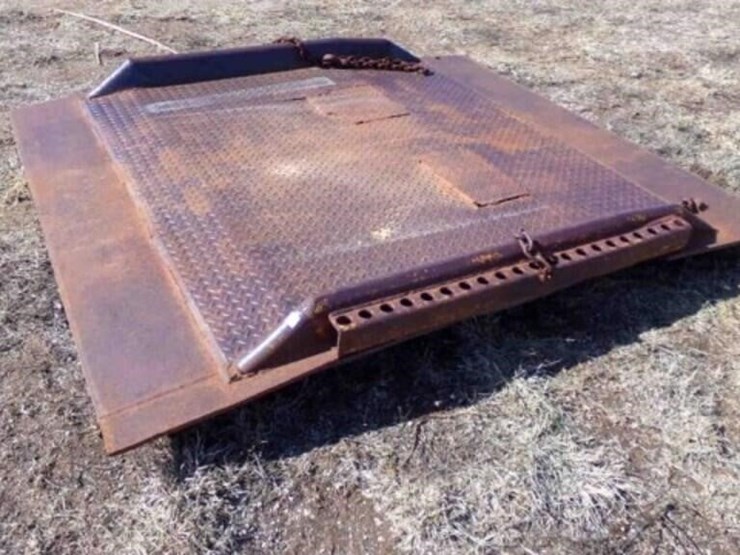 meatal-drive-over,-6'-x82"-image-1