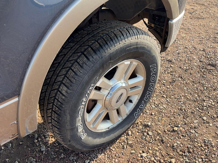 2004-ford-f150-image-16