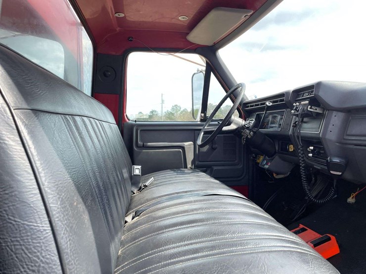 1987-ford-f800-image-15