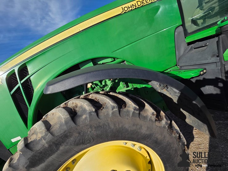 2013-john-deere-8285r-image-15