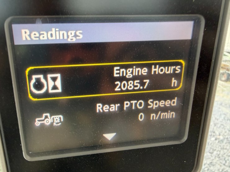 2017-john-deere-6120m-image-13