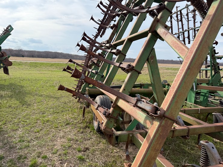 john-deere-40-image-49