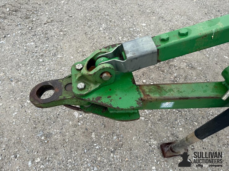 john-deere-2210-image-9