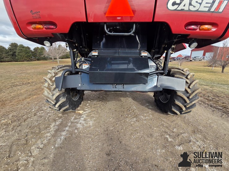 2010-case-ih-7120-image-15