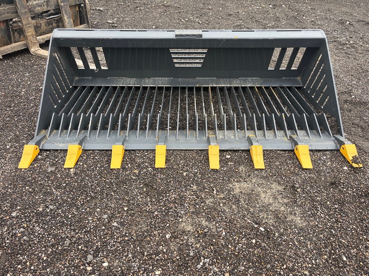 #5020-•-new-land-honor-72-inch-skeleton-bucket-image-2