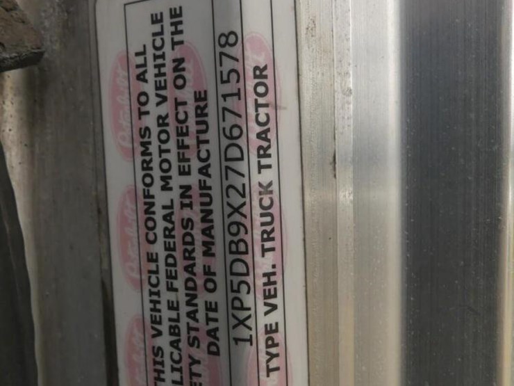 2007-peterbilt-379-image-21