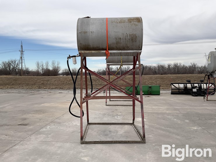 free-standing-300-gal-diesel-tank-image-8