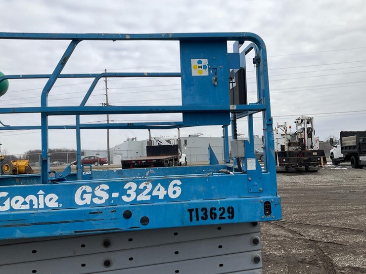 2003-genie-gs3246-image-32