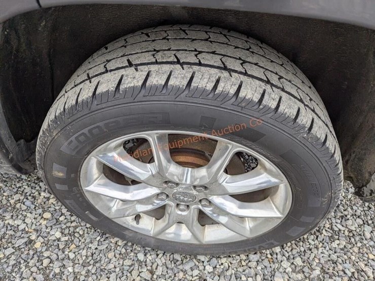 2014-jeep-grand-cherokee-image-17