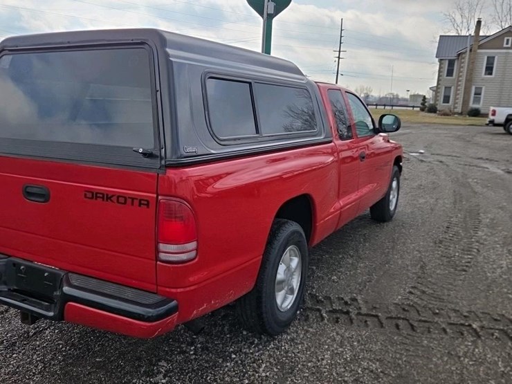1997-dodge-dakota-sport-image-5