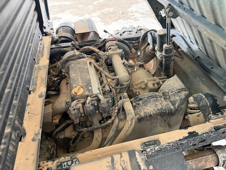 john-deere-gator-image-31