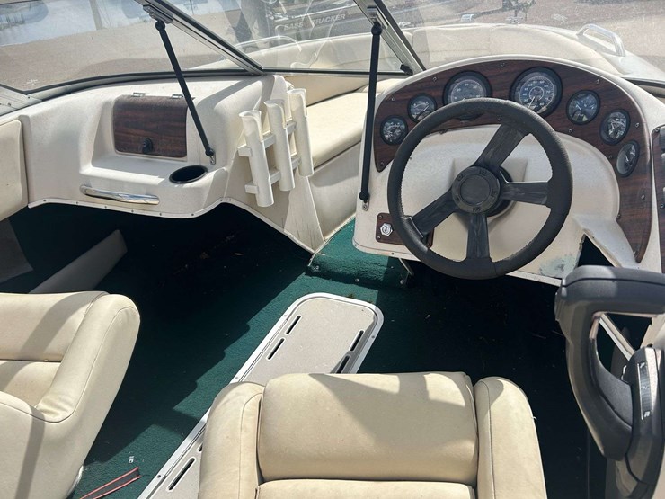 1996-vip-18'-ski-boat-image-29