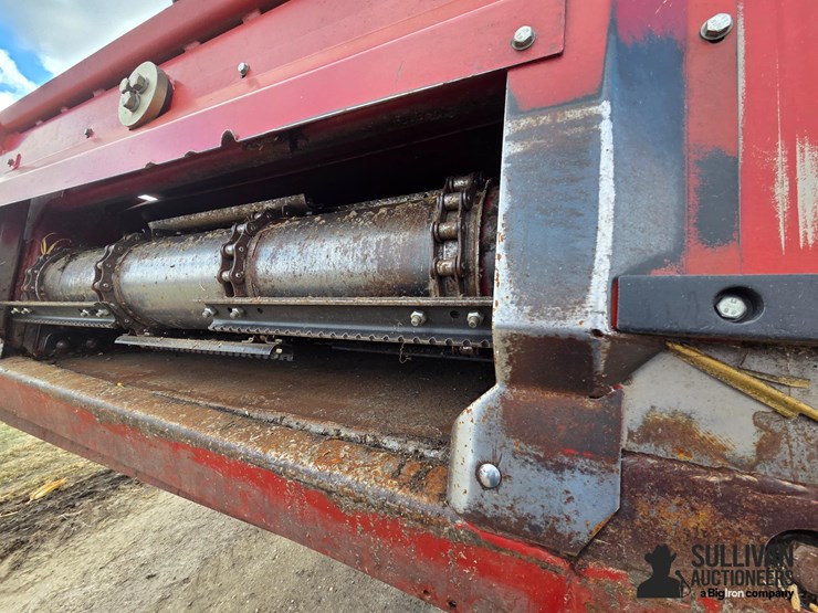 2010-case-ih-7120-image-11