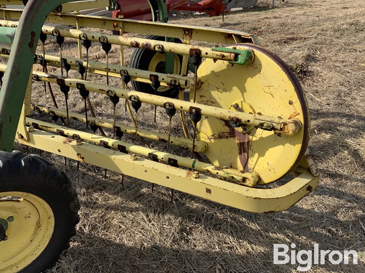 john-deere-670-image-16