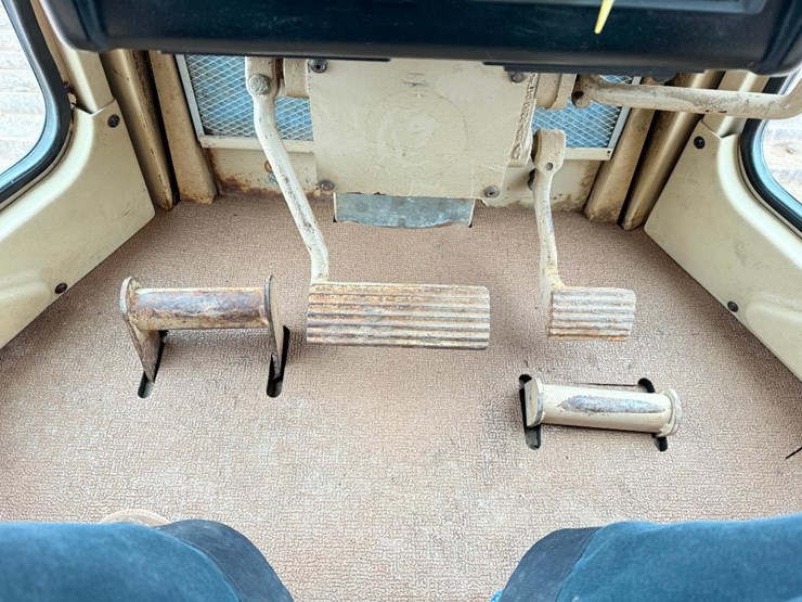 caterpillar-d6m-lgp-image-57