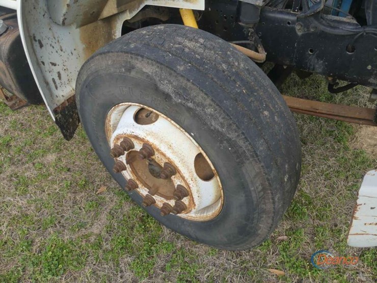 2000-international-4700-image-9