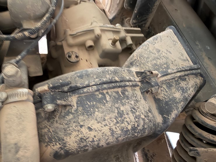 john-deere-gator-image-35