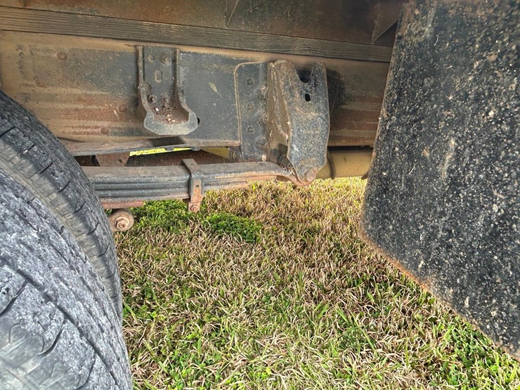 2015-gmc-3500hd-image-28