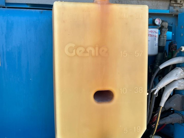 2005-genie-s45-image-56