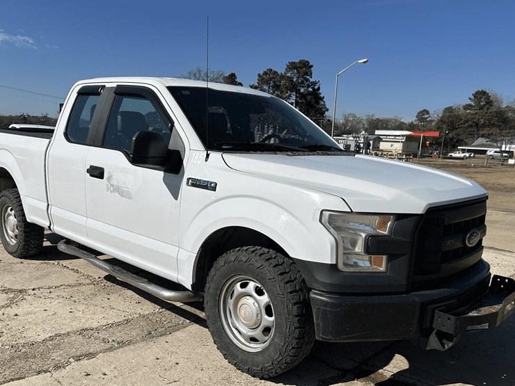 2015-ford-f150-image-1