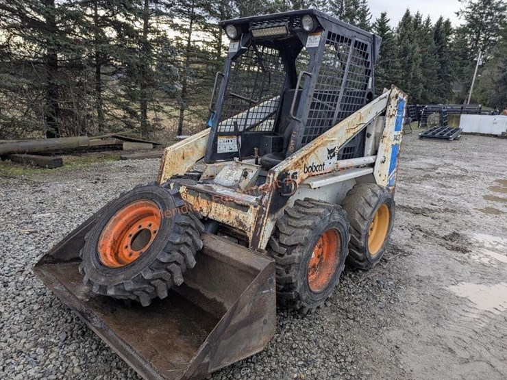 bobcat-743-image-2