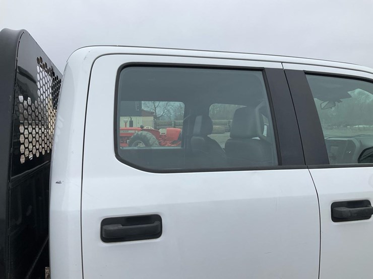 2019-ford-f550-xl-image-40