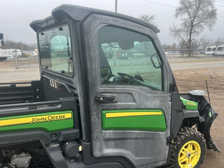 2020-john-deere-2020-image-49