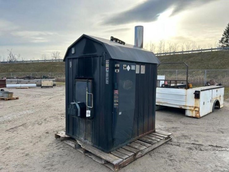 2014-central-boiler-cl-6048-duel-fuel-furnace-image-1