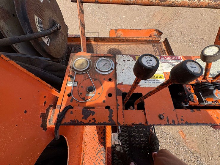 2004-international-durastar-4300-image-33