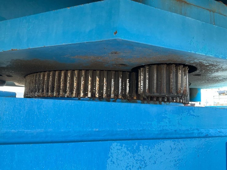 2005-genie-s45-image-67