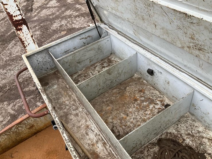 2014-international-7300-image-62