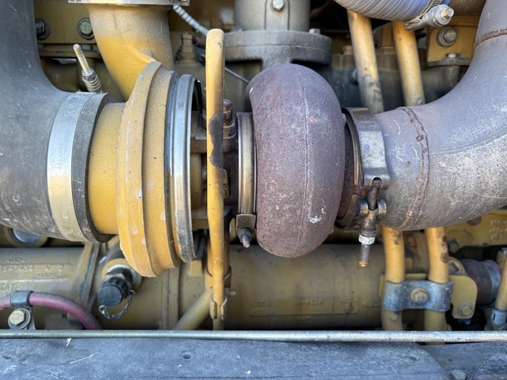 caterpillar-143h-image-76