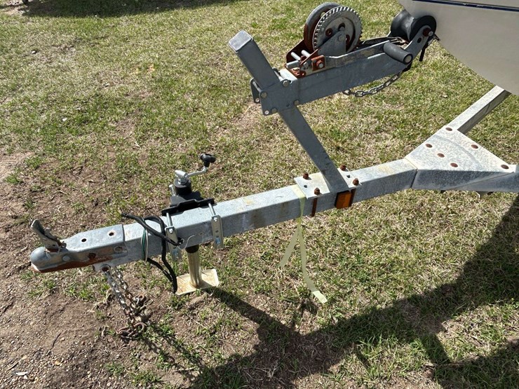 2007-stingray-180rx-ski-boat-image-22