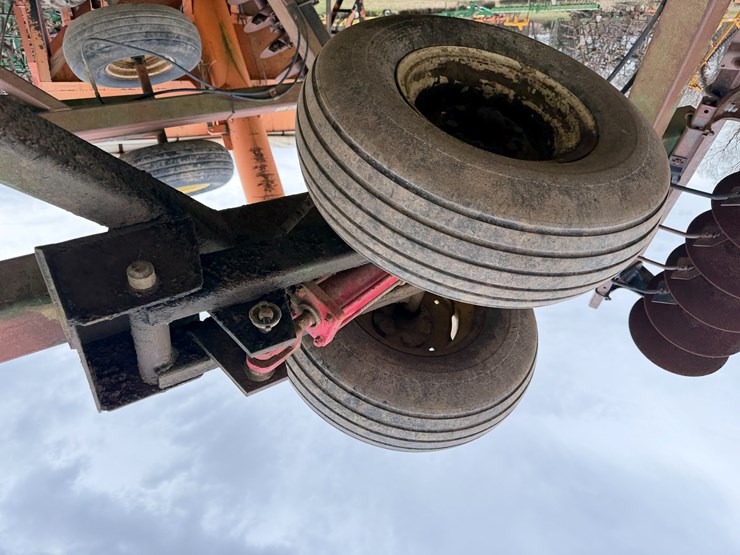 john-deere-36-image-9