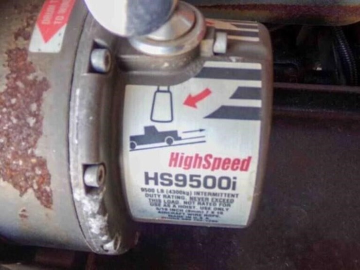 1990-jeep-wrangler-image-9