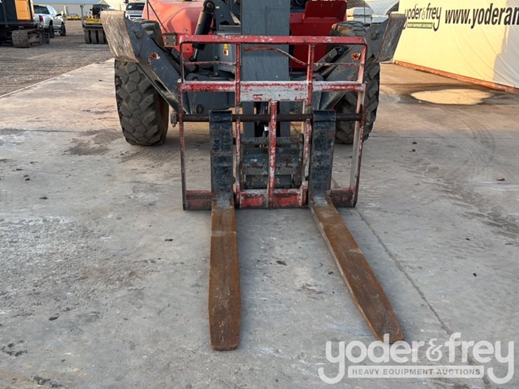 2018-skyjack-sj1056-image-27