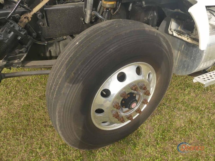 2018-kenworth-t880-image-12