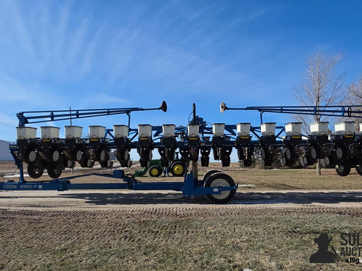 kinze-3600-image-8
