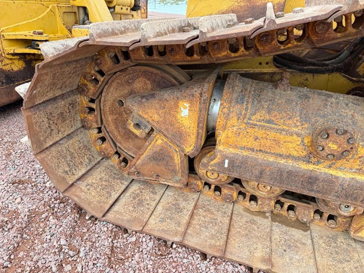 caterpillar-d6m-lgp-image-12