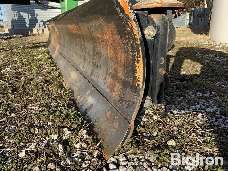 2013-rhino-3500-image-19